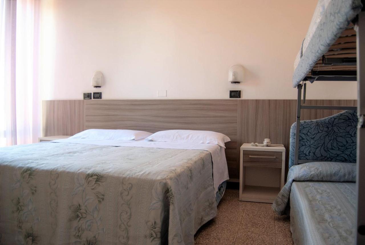 Hotel Ardesia Rimini Dış mekan fotoğraf