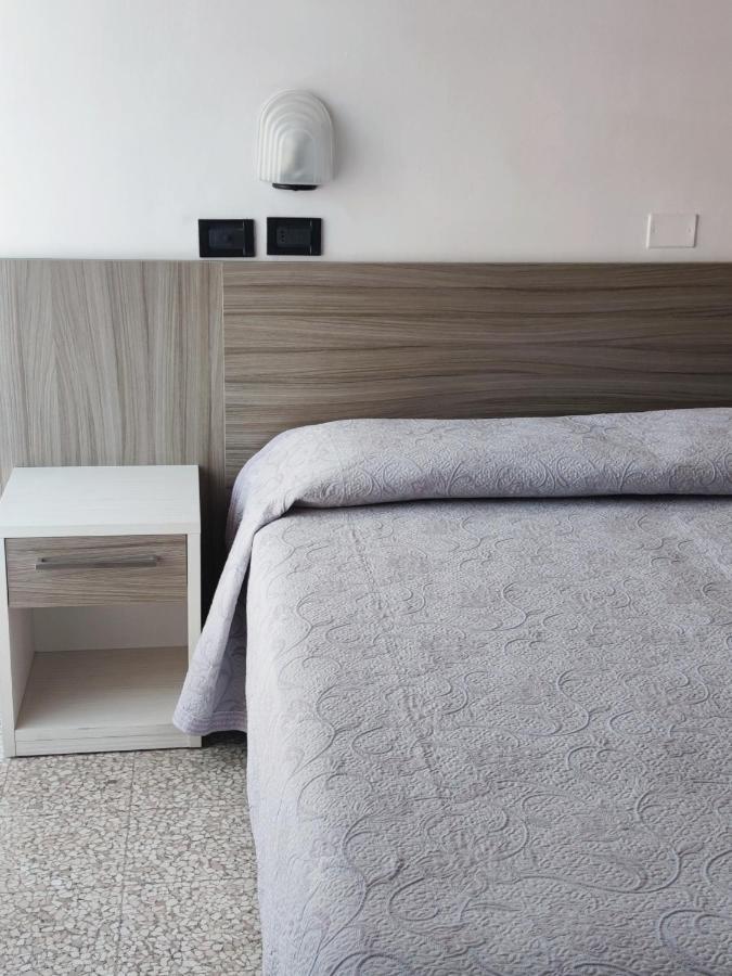 Hotel Ardesia Rimini Dış mekan fotoğraf