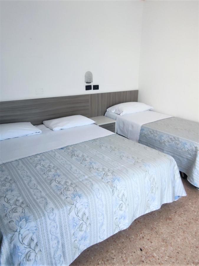 Hotel Ardesia Rimini Dış mekan fotoğraf