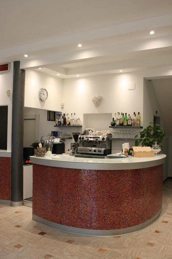 Hotel Ardesia Rimini Dış mekan fotoğraf